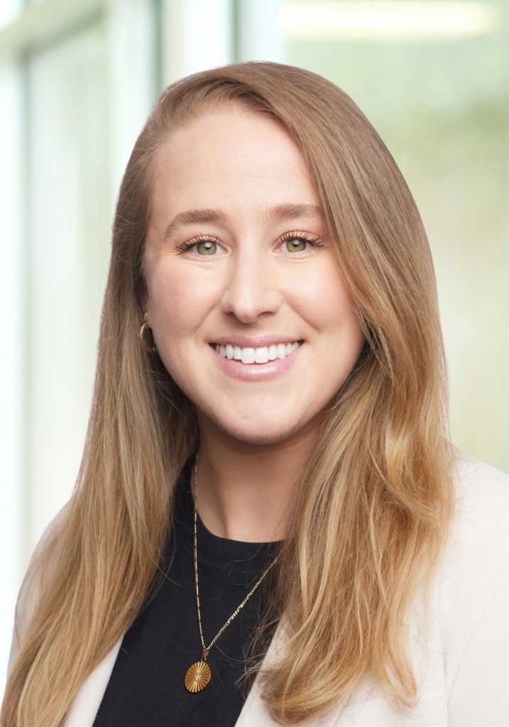 Headshot of Alyssa Roemer